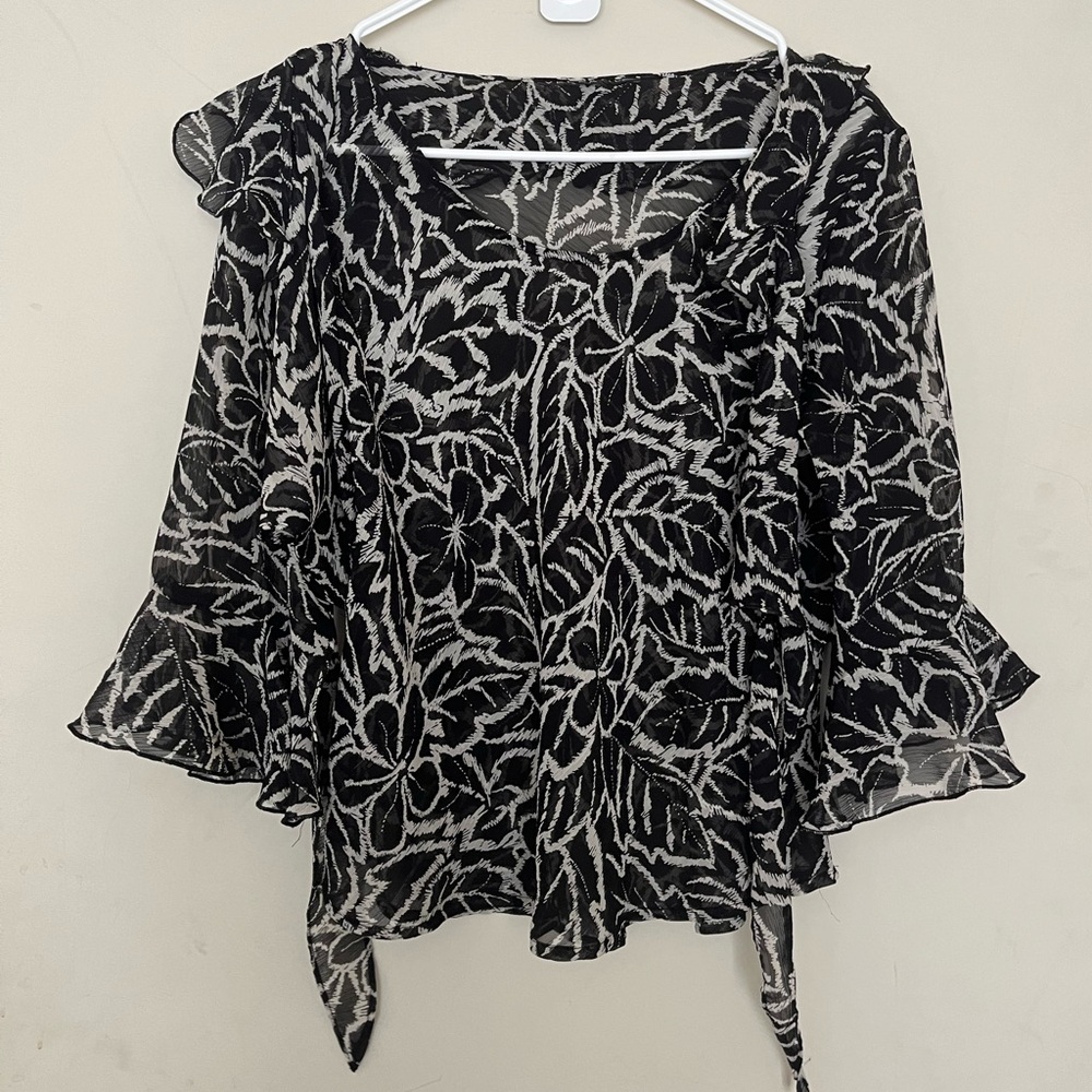 Floral Black and White Women's Top